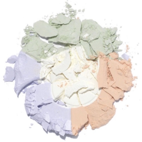 Stila One Step Correct Brightening Finishing Powder - Picture 10 of 16